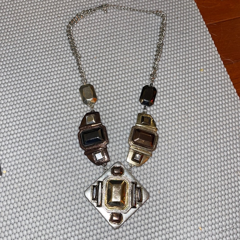 BaubleBar necklace